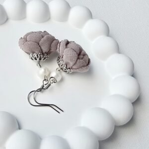 Rusvi auskarai bijuneliai